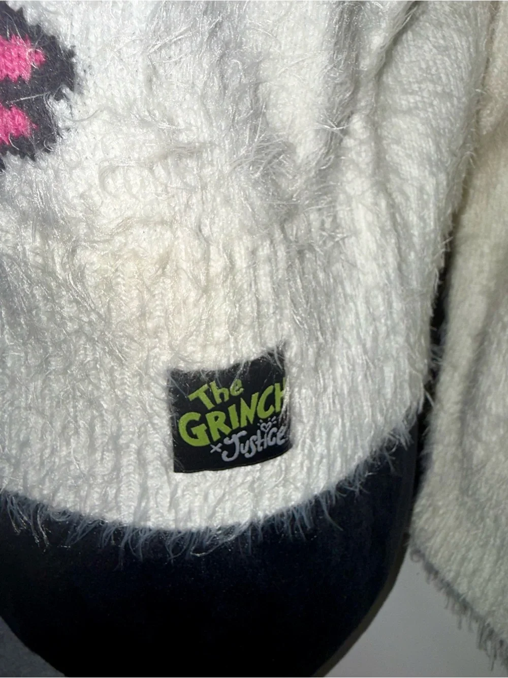 Cream Fuzzy Holiday Sweater with Grinch Graphic Girls 12/14